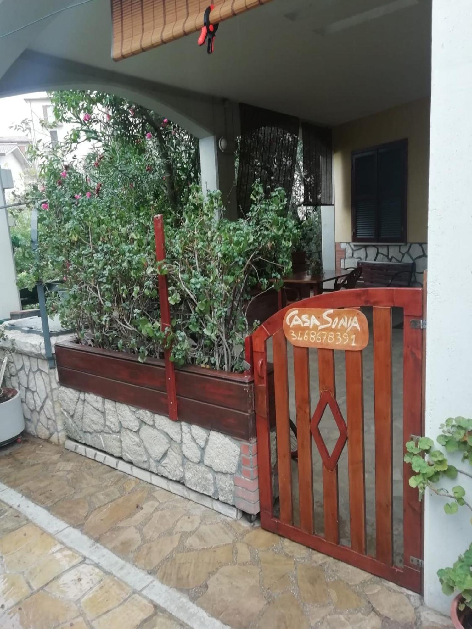 Casa Vacanze Sonia Apartment Amelia Exterior photo