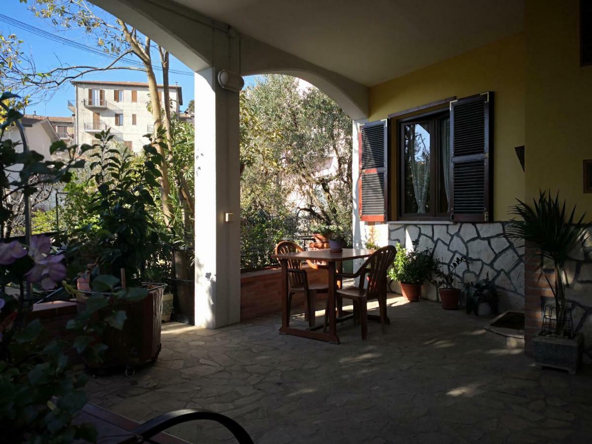 Casa Vacanze Sonia Apartment Amelia Exterior photo